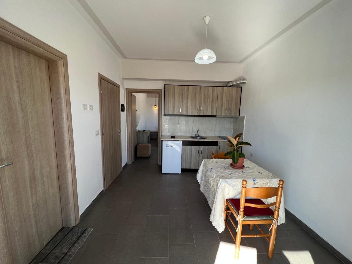 Hotel Irini Σαράντα Εξωτερικό φωτογραφία