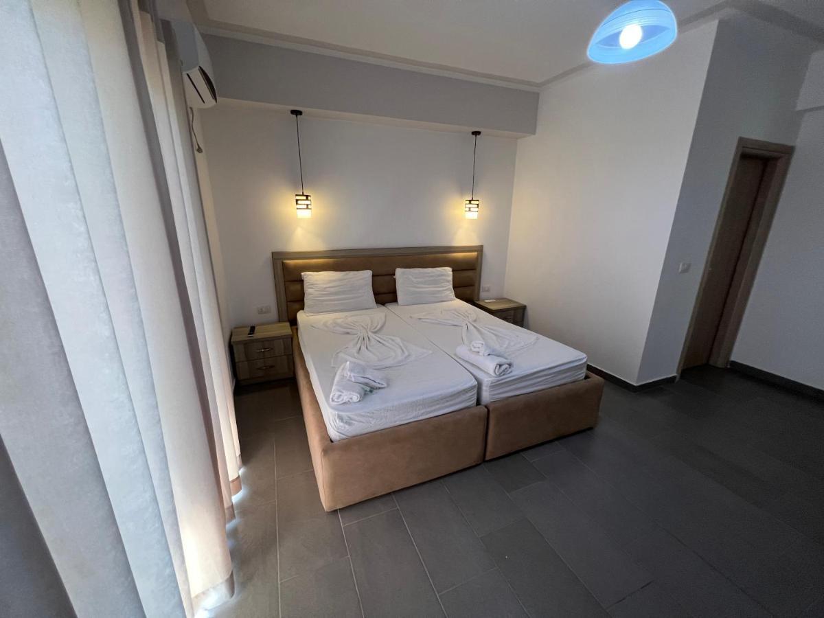 Hotel Irini Σαράντα Εξωτερικό φωτογραφία