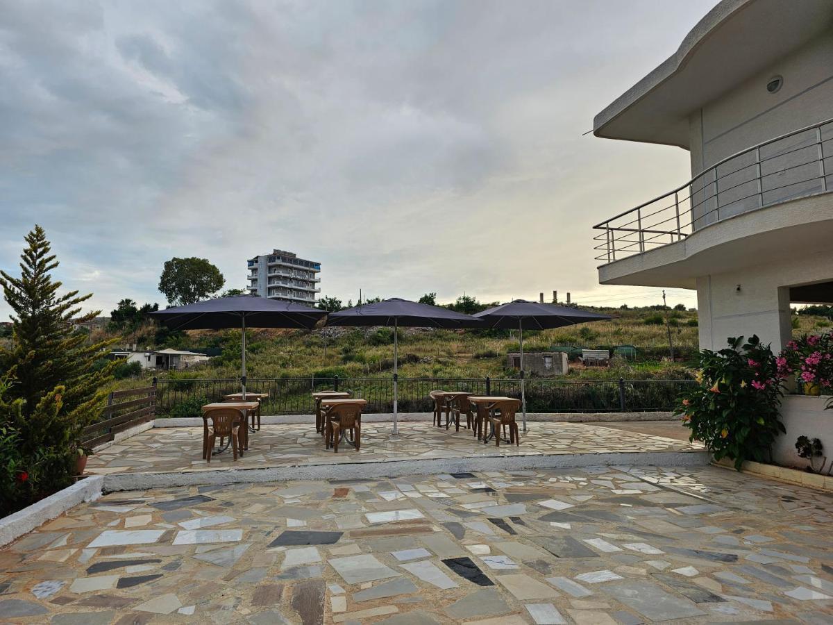 Hotel Irini Σαράντα Εξωτερικό φωτογραφία