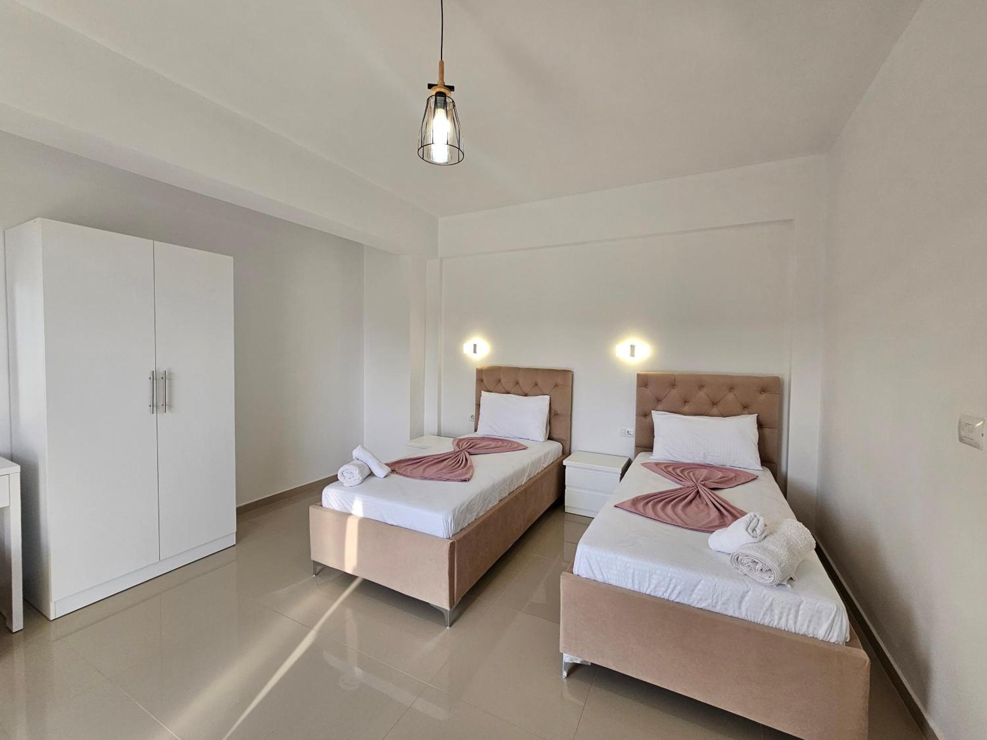 Hotel Irini Σαράντα Εξωτερικό φωτογραφία