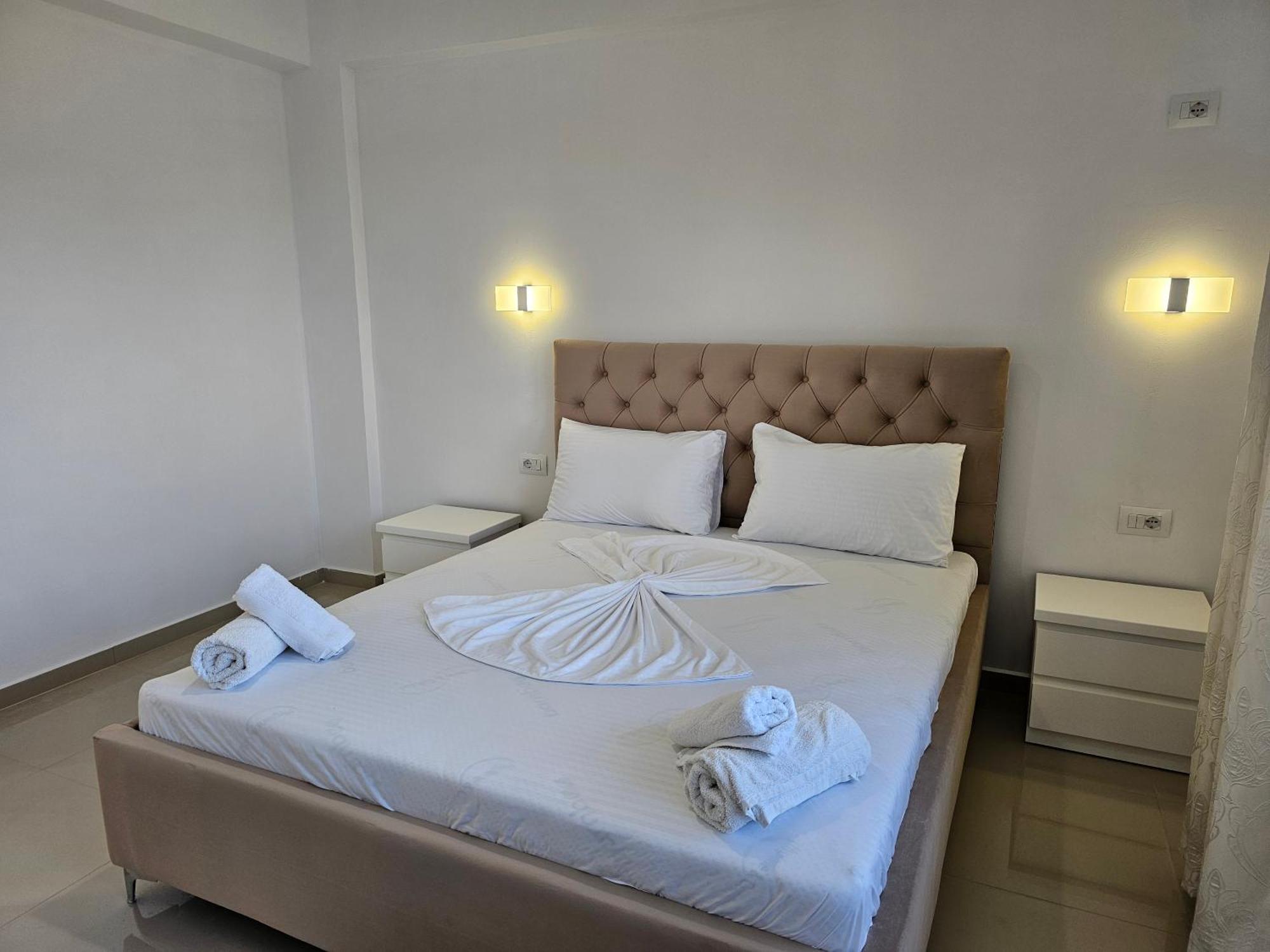 Hotel Irini Σαράντα Εξωτερικό φωτογραφία