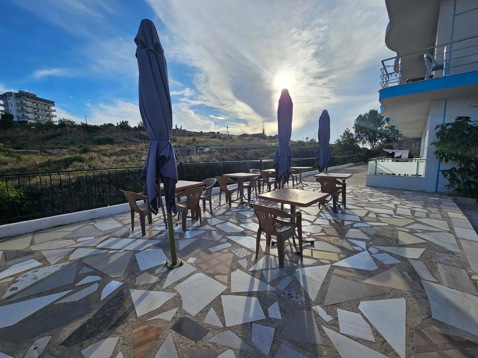 Hotel Irini Σαράντα Εξωτερικό φωτογραφία