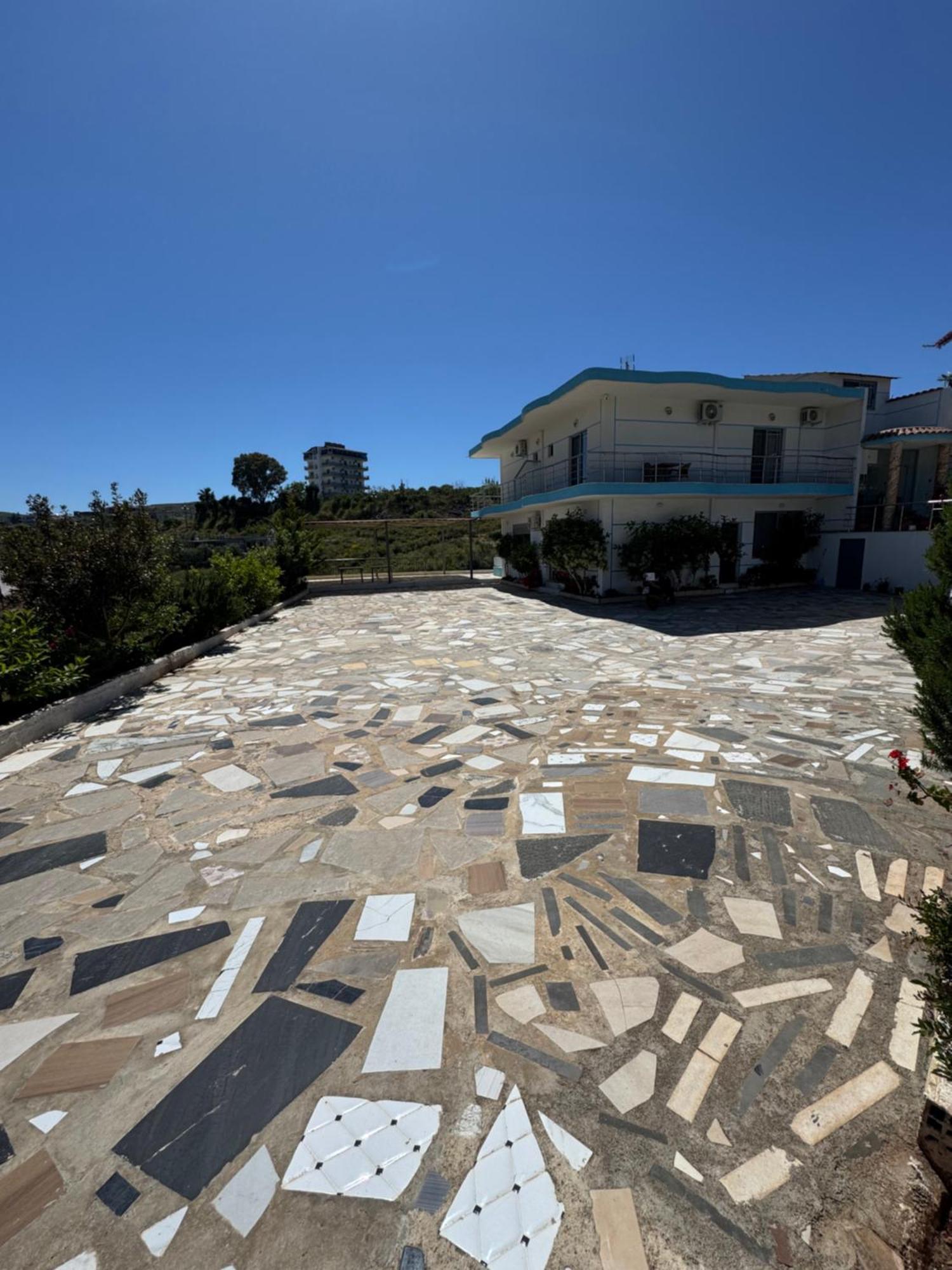 Hotel Irini Σαράντα Εξωτερικό φωτογραφία