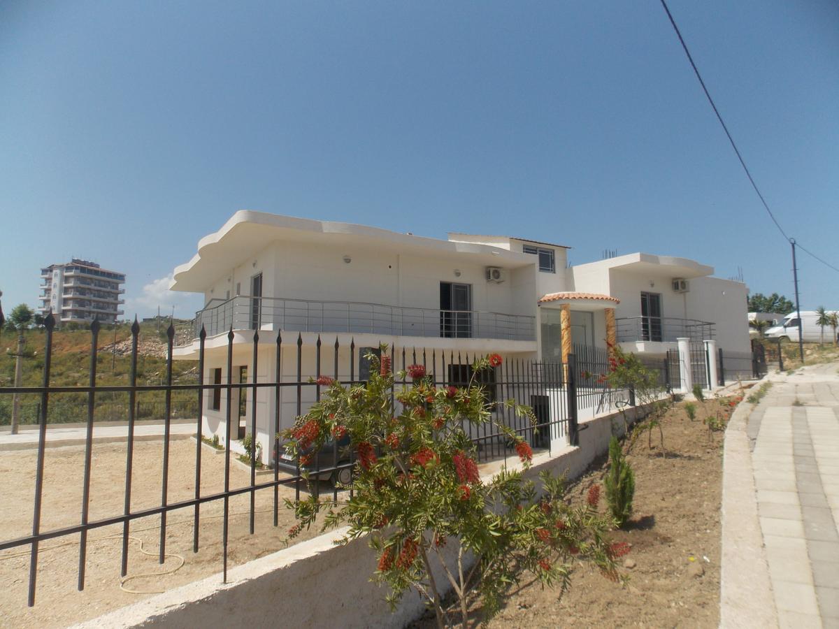 Hotel Irini Σαράντα Εξωτερικό φωτογραφία